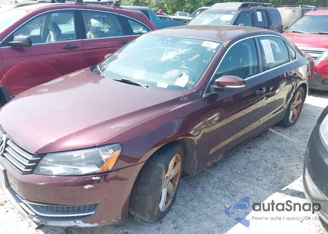 2013 Volkswagen Passat 2.5L Se from USA, damaged, VIN 1VWBP7A31DC139187